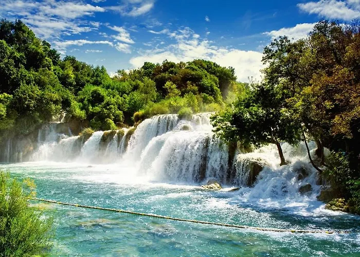 Liberta In Old Center Апартаменты *