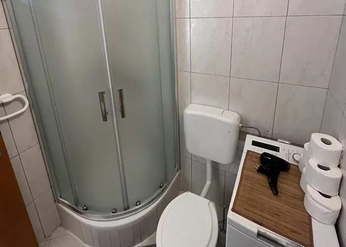 Liberta In Old Center Задар